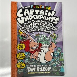 Scholastic Captain Underpants Book - Multicolor